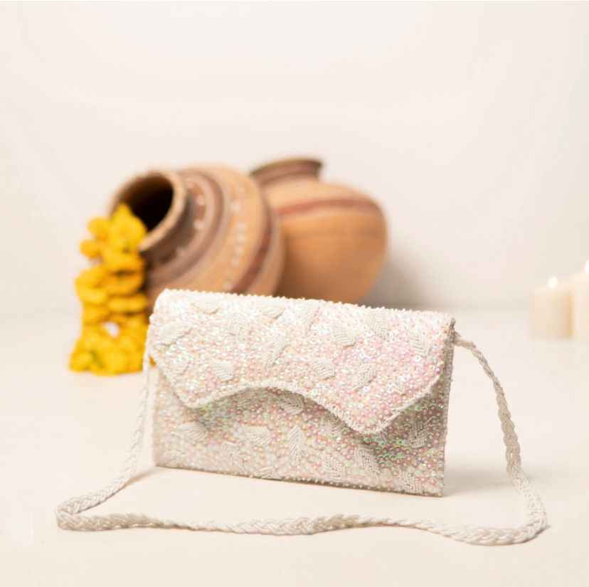Bonjour / luxurious/ handembriodered clutch