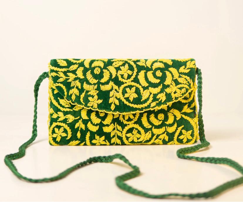 Valentia/ green / handembriodered clutch