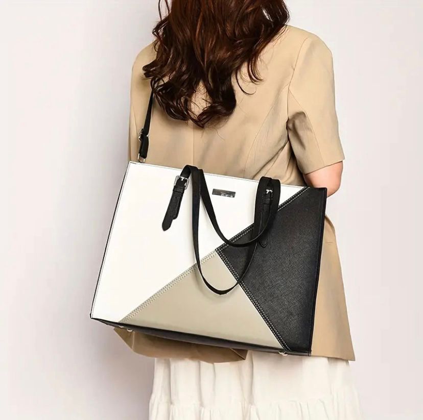 LILY CALLA TOTE BAG