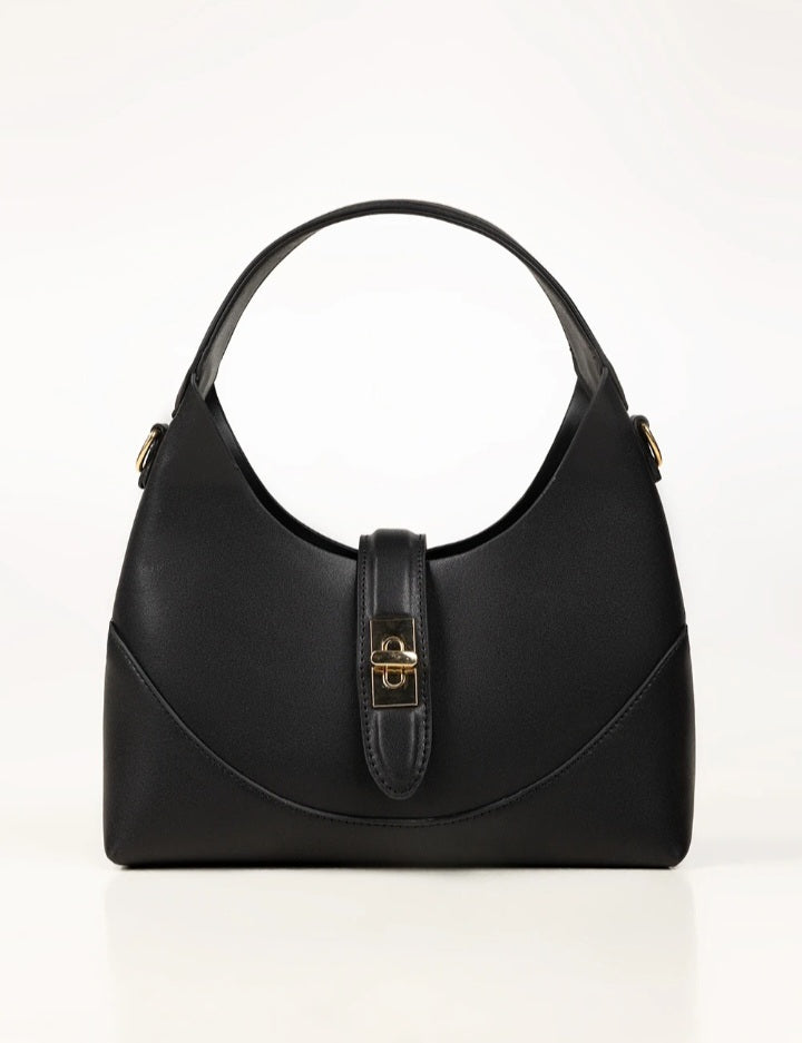 Black Hobo Bag_sumhil.store