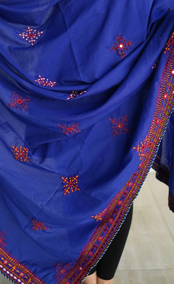 Jadwan/ handembriodered Swiss voil shawl/ blue