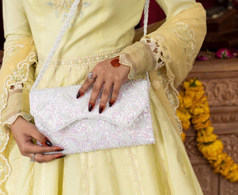 Bonjour / luxurious/ handembriodered clutch