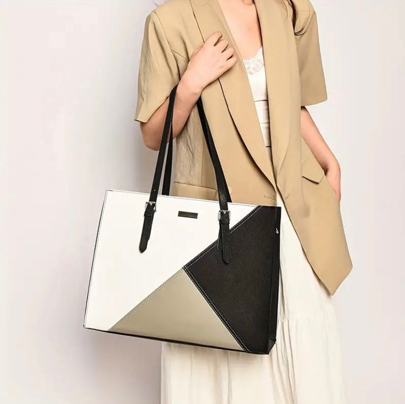 LILY CALLA TOTE BAG