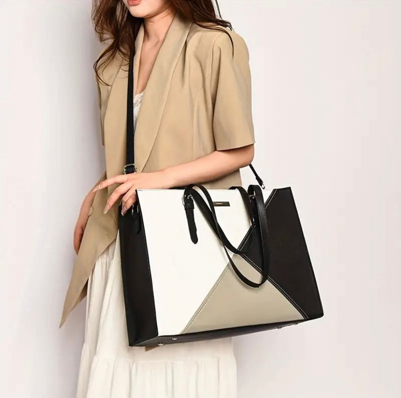 LILY CALLA TOTE BAG