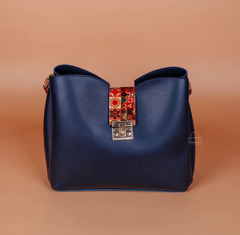CLASSY 2 PCS BLACK SHOULDER BAG
